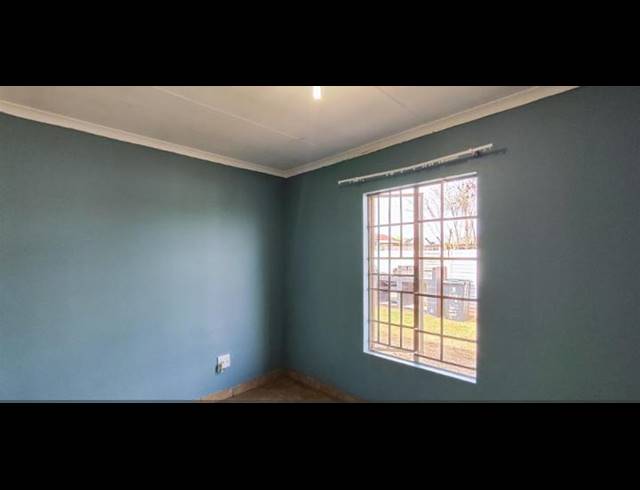 3 BEDROOM HOUSE FOR SALE IN SKY CITY